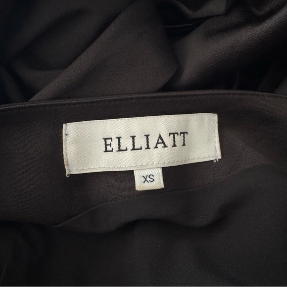Elliatt Biarritz Maxi Gown in Black - Picture 6 of 12